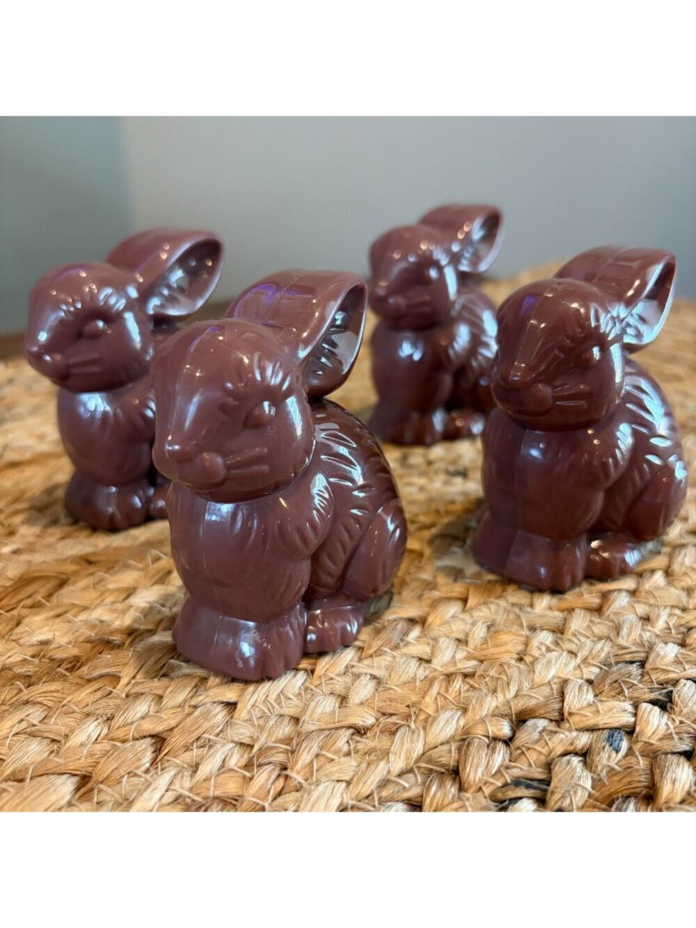 8 Pack Chocolate Easter Bunny Shaped Fillable Eggs Two Packs New